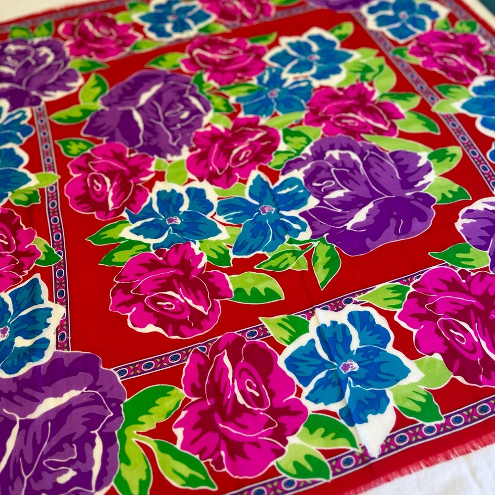 Vintage Bold Floral Large Scarf